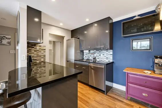 307 252 West 2nd Street, North Vancouver For Sale - image 12