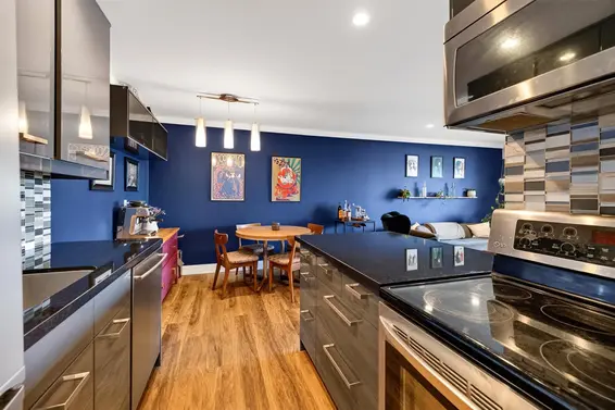307 252 West 2nd Street, North Vancouver For Sale - image 14