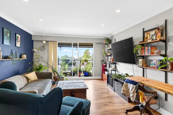 307 252 West 2nd Street, North Vancouver For Sale - image 5