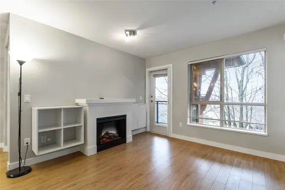 310 1633 Mackay Avenue, North Vancouver For Sale - image 3