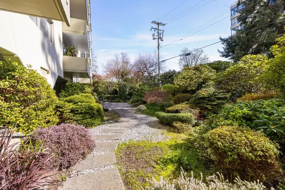 407 1425 Esquimalt Avenue, West Vancouver For Sale - image 22