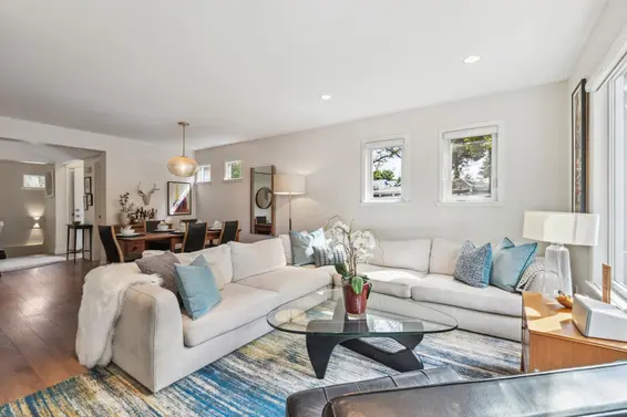 1589 Bowser Avenue, North Vancouver For Sale - image 22