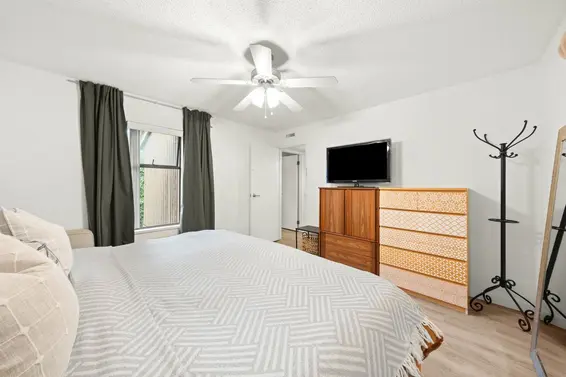 1884 Purcell Way, North Vancouver For Sale - image 13