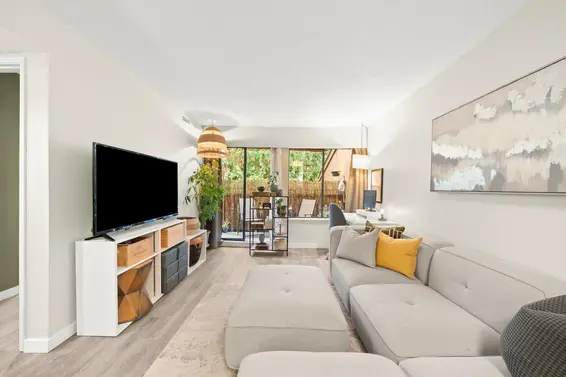 1884 Purcell Way, North Vancouver For Sale - image 4