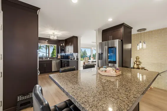 212 West Balmoral Road, North Vancouver For Sale - image 26