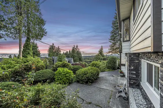 212 West Balmoral Road, North Vancouver For Sale - image 36