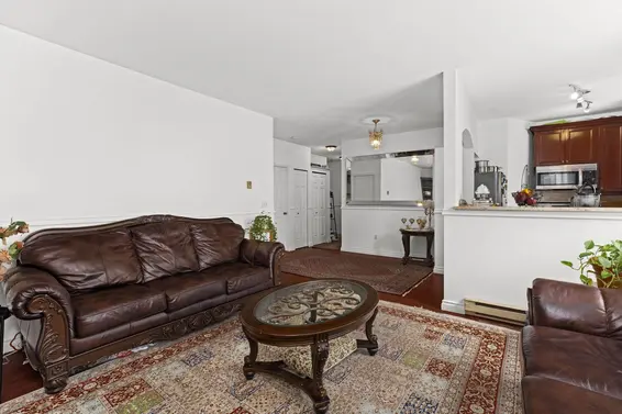 110 125 West 18th Street, North Vancouver For Sale - image 4