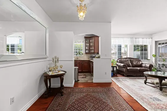110 125 West 18th Street, North Vancouver For Sale - image 6