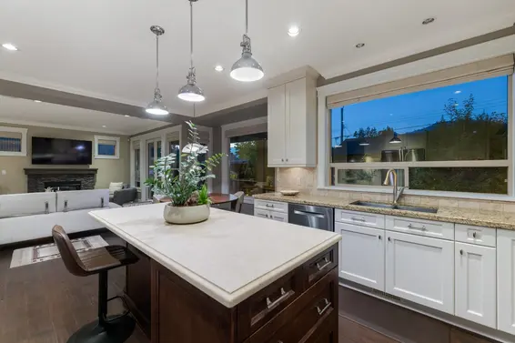 358 West 15th Street, North Vancouver For Sale - image 13