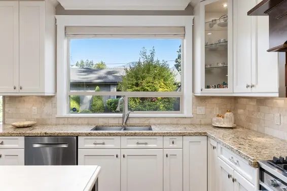 358 West 15th Street, North Vancouver For Sale - image 14