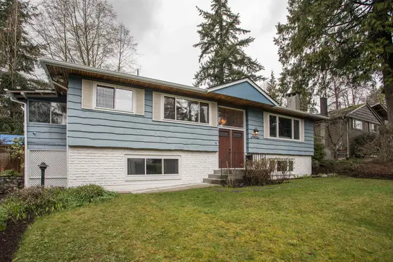 1671 Mountain Highway, North Vancouver