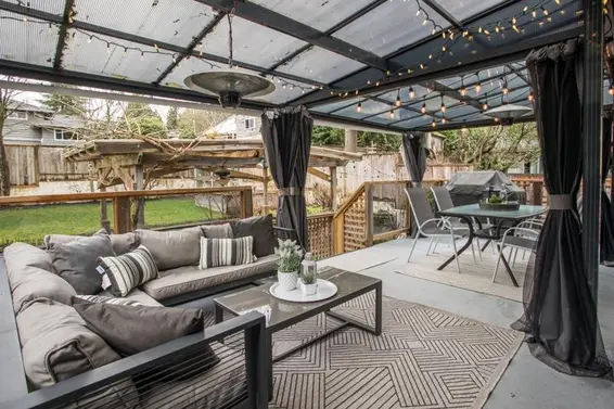 1671 Mountain Highway, North Vancouver For Sale - image 19