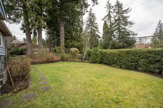 1671 Mountain Highway, North Vancouver For Sale - image 28