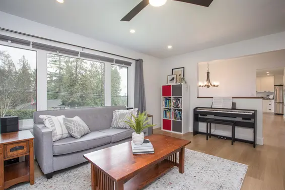 1671 Mountain Highway, North Vancouver For Sale - image 4