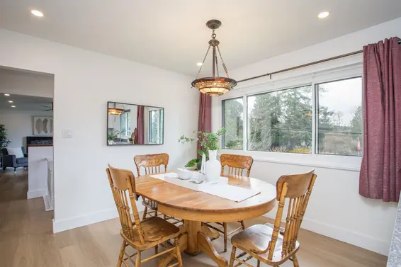 1671 Mountain Highway, North Vancouver For Sale - image 8