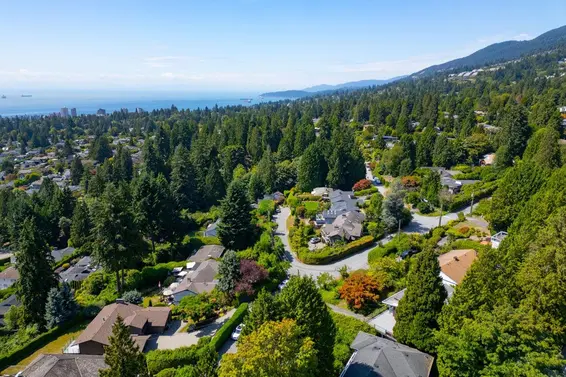1241 Nepal Crescent, West Vancouver For Sale - image 30