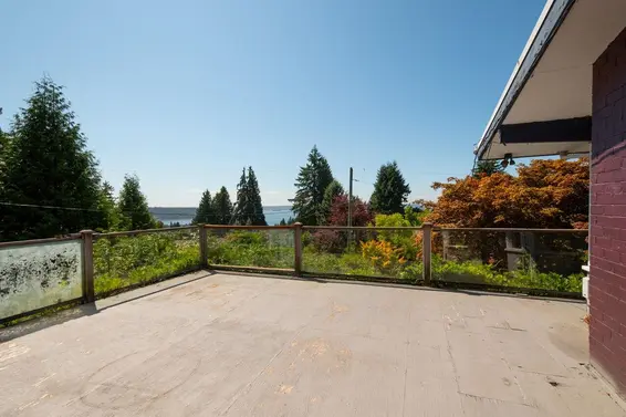 1241 Nepal Crescent, West Vancouver For Sale - image 4