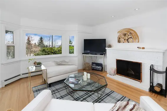 230 West 25Th Street, North Vancouver For Sale - image 6