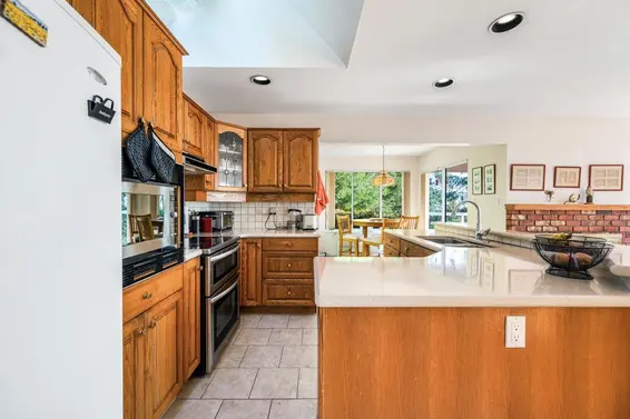 4815 Headland Close, West Vancouver For Sale - image 15