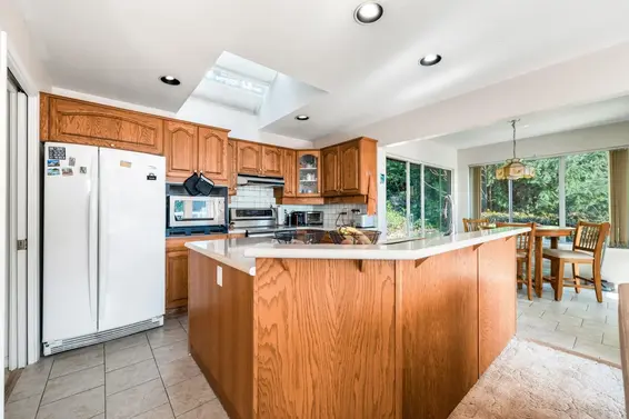 4815 Headland Close, West Vancouver For Sale - image 16