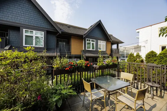 2 263 East 5th Street, North Vancouver For Sale - image 2