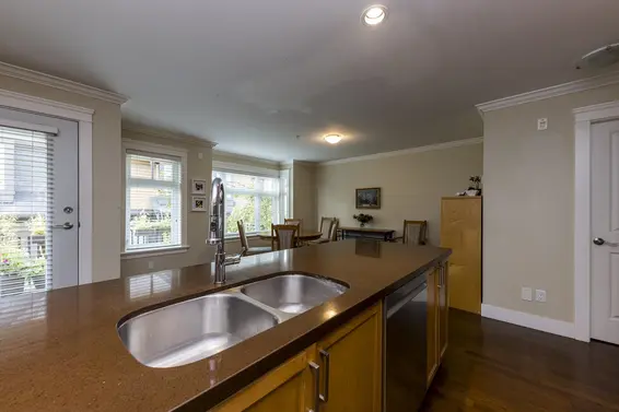 2 263 East 5th Street, North Vancouver For Sale - image 22