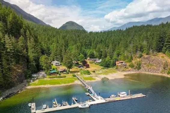 6 Brighton Beach, North Vancouver For Sale - image 26