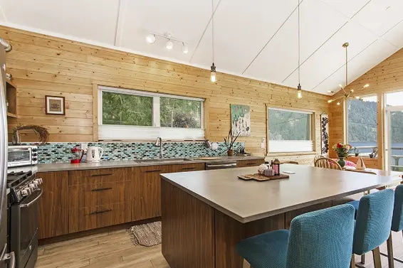 6 Brighton Beach, North Vancouver For Sale - image 9