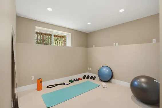 1491 Norton Court, North Vancouver For Sale - image 32