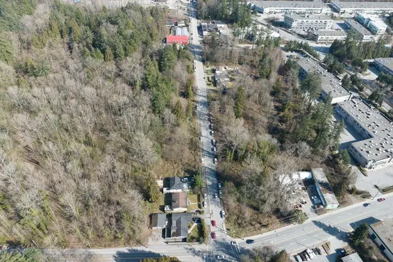 2336 Old Dollarton Road, North Vancouver For Sale - image 16