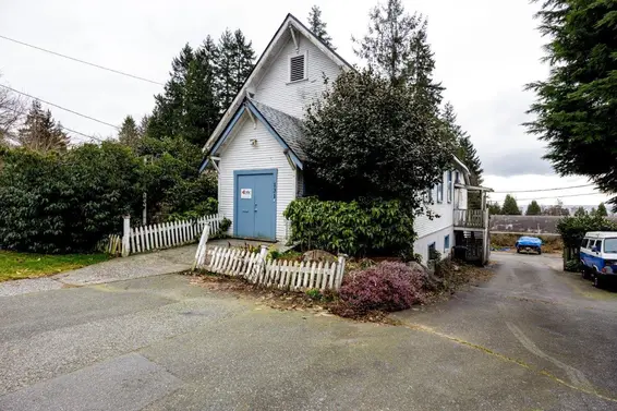 131 East Kings Road, North Vancouver For Sale - image 11