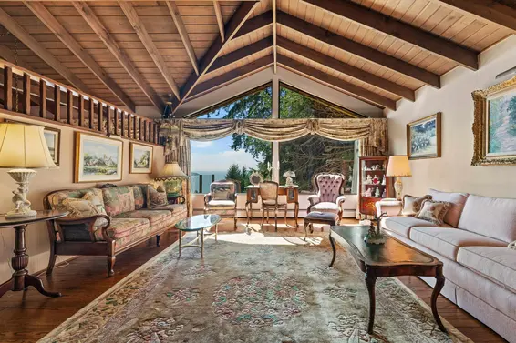 2235 Chairlift Road, West Vancouver For Sale - image 3