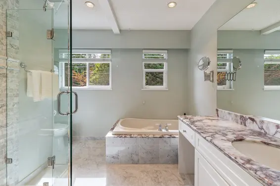 971 Canyon Boulevard, North Vancouver For Sale - image 24