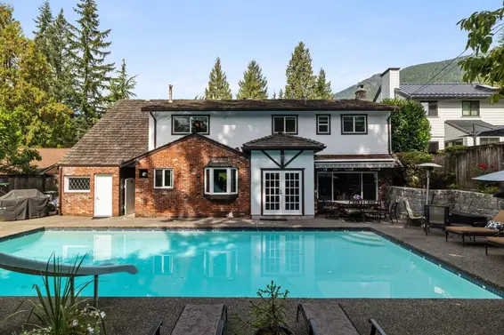 971 Canyon Boulevard, North Vancouver For Sale - image 4
