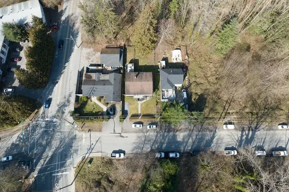 2204 Old Dollarton Road, North Vancouver For Sale - image 3