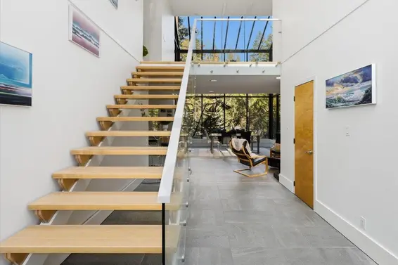 1260 Seymour Boulevard, North Vancouver For Sale - image 4