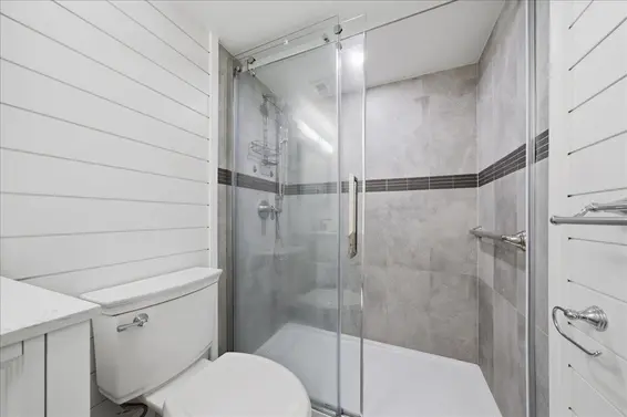 802 1745 Esquimalt Avenue, West Vancouver For Sale - image 13