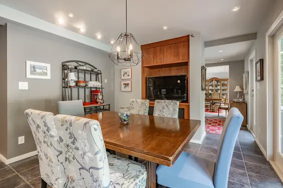 2864 Bushnell Place, North Vancouver For Sale - image 16