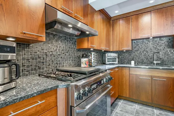 2864 Bushnell Place, North Vancouver For Sale - image 20