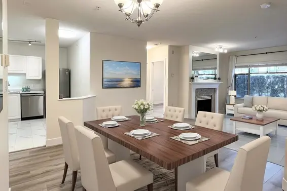 311 2059 Chesterfield Avenue, North Vancouver