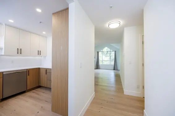 302 1133 East 29th Street, North Vancouver For Sale - image 7