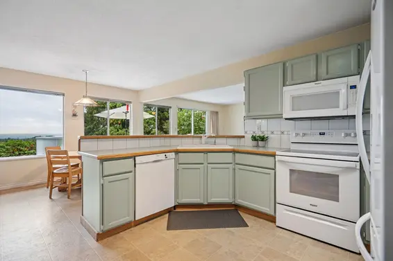 1089 Kilmer Road, North Vancouver For Sale - image 13