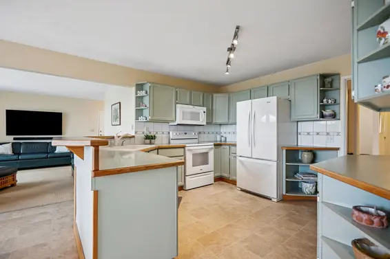 1089 Kilmer Road, North Vancouver For Sale - image 14