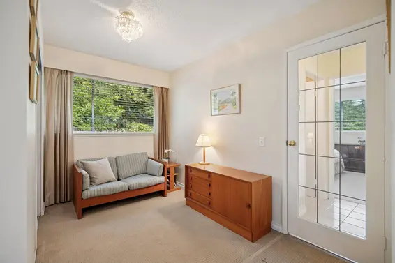 1089 Kilmer Road, North Vancouver For Sale - image 18