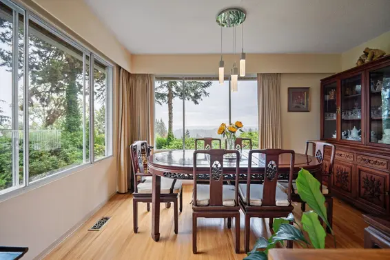 1089 Kilmer Road, North Vancouver For Sale - image 8