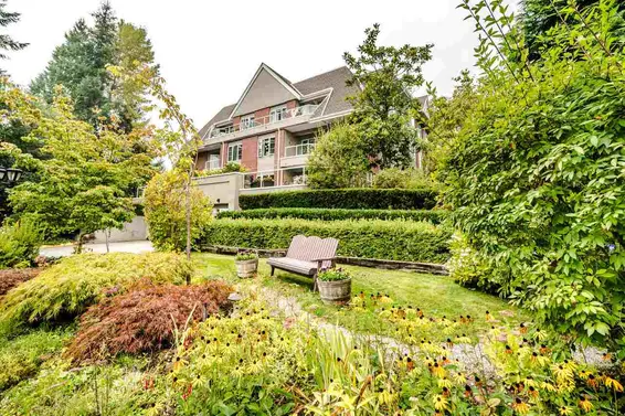 311 2020 Cedar Village Crescent, North Vancouver