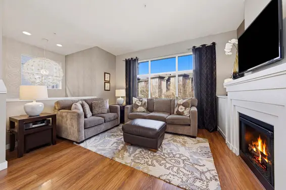 716 Orwell Street, North Vancouver For Sale - image 11