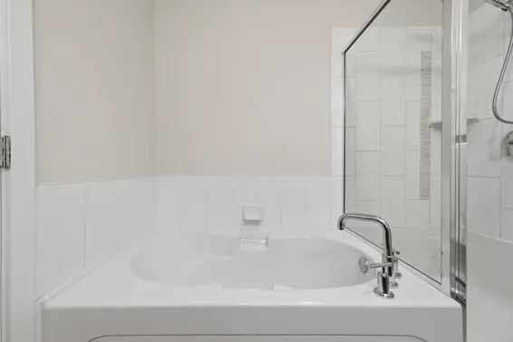 716 Orwell Street, North Vancouver For Sale - image 20