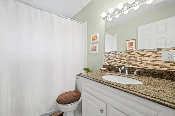 1181 Silverwood Crescent, North Vancouver For Sale - image 17