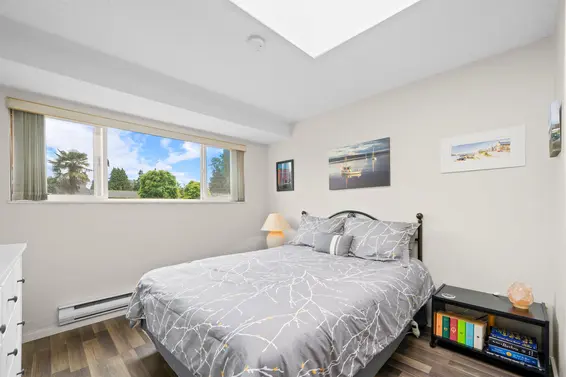 1181 Silverwood Crescent, North Vancouver For Sale - image 19
